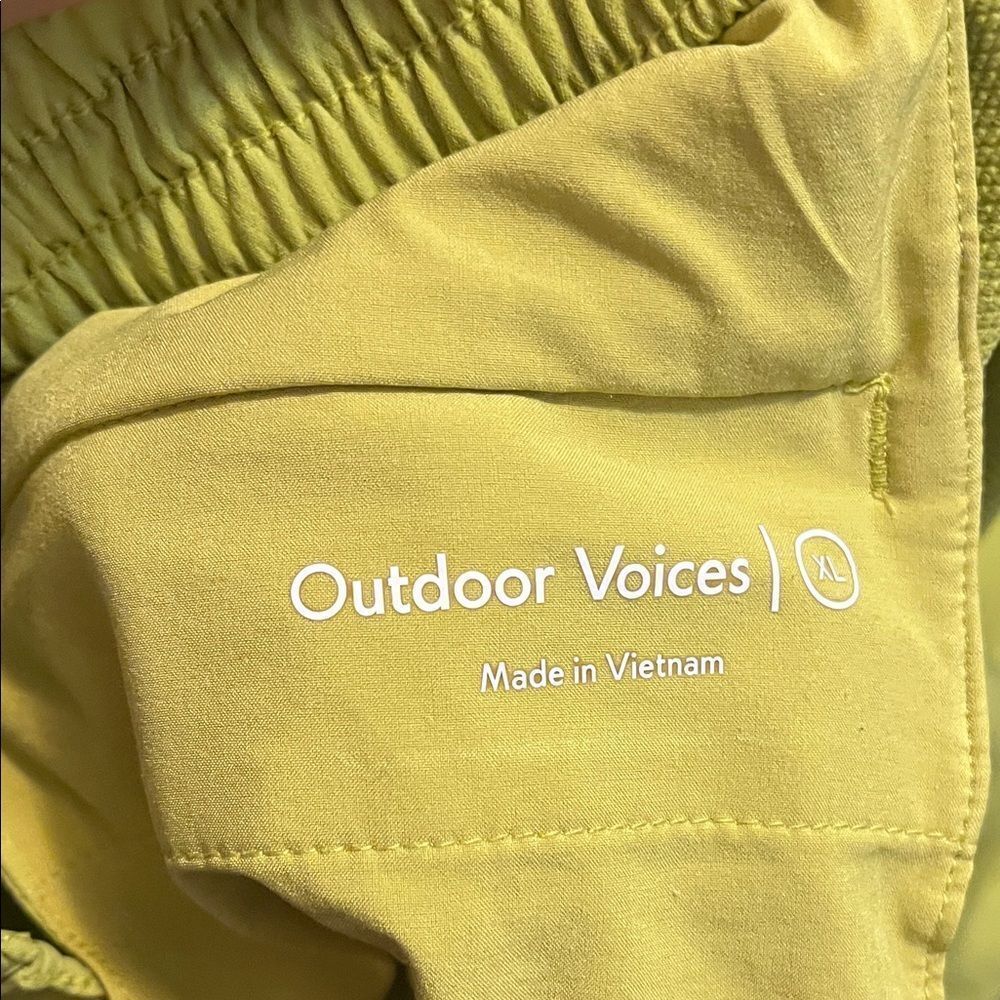 Outdoor Voices Retreck Green Athletic Cropped Pants Athleisure Gym Workout - Picture 7 of 12